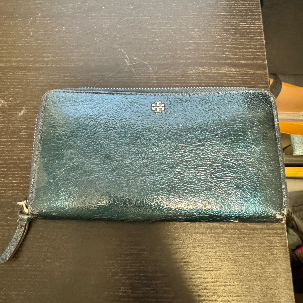 Tory Burch Midnight blue metallic wallet